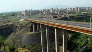 Ոստիկանները կանխել են Հաղթանակ և Դավիթաշեն կամուրջների վրա տեղի ունեցող ինքնասպանությունները