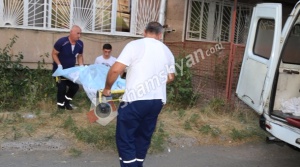 Դաժան ու սահմռկեցուցիչ դեպք Հրազդանում. 54-ամյա որդին կասկածվում է 80-ամյա մորը սպանելու և տան ավտոտնակում թաղելու մեջ