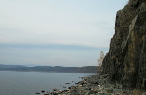 Արտակարգ դեպք` Սևանա լճի  «Տապան»  ռեստորանի  մոտ. սելֆի անելիս 7-ամյա երեխան 7 մետր բարձրությունից ընկել է. բժիշկները պայքարում են նրա կյանքի համար