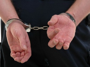 Ոստիկանները մի քանի ժամվա ընթացքում բացահայտեցին սիրված երգիչ Արամ Ասատրյանի տղայի տան գողությունը. հայտնաբերվել են թանկարժեք իրերը. ՖՈՏՈՌԵՊՈՐՏԱԺ