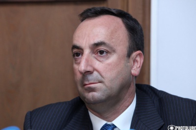 Նախագահի հրամանագրով Հրայր Թովմասյանը պարգևատրվել է «Հայրենիքին մատուցած ծառայությունների համար» 1-ին աստիճանի մեդալով