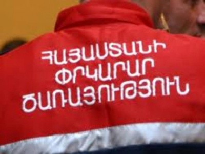 Վատառողջ քաղաքացուն շտապօգնության մեքենային մոտեցնելու համար փրկարարներ են կանչվել