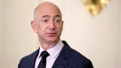 Amazon ընկերության հիմնադիր Ջեֆ Բեզոսը այսօր ճանաչվել է աշխարհի ամենահարուստ մարդը