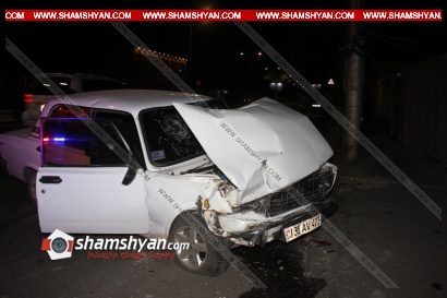 Ավտովթար Երևանում. ВАЗ 2107-ը բախվել է կայանված Mercedes-ի հետնամասին. ՖՈՏՈՌԵՊՈՐՏԱԺ