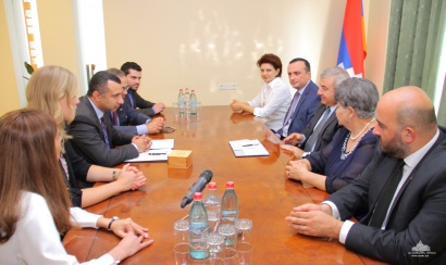Արցախի ԱԺ նախագահը կանադական պատվիրակության հետ քննարկել է համագործակցության հեռանկարները