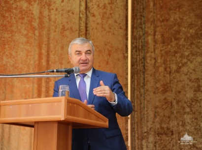 Աշոտ Ղուլյանն Արցախի պետական համալսարանում վարել է «Անկախության դասը». ԼՈՒՍԱՆԿԱՐՆԵՐ