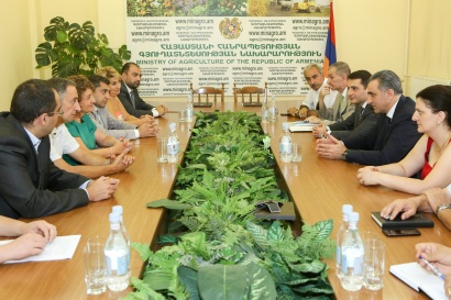Հայաստանի գյուղատնտեսական դաշինքի հետ քննարկվել են ագրարային ոլորտի նոր ծրագրերը և ստորագրվել է փոխըմբռման հուշագիր