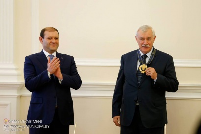 Սանկտ Պետերբուրգի նահանգապետ Գեորգի Պոլտավչենկոն պարգևատրվել է «Արգիշտի առաջին» հուշամեդալով