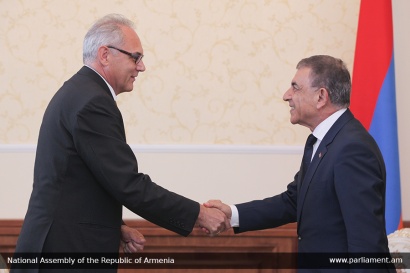 Հայոց ցեղասպանության ճանաչման և այն դատապարտող բանաձևի ընդունմամբ՝ Բունդեսթագը կարևոր քայլ կատարեց. ՀՀ-ում Գերմանիայի դեսպան