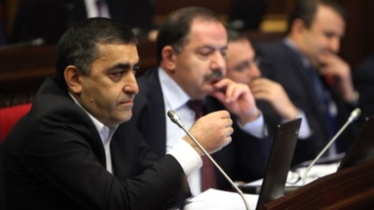 ՀՅԴ-ականները ՀՀԿ-«Ծառուկյան» դաշինք հնարավոր կոալիցիայից սարսափած՝ ՊՈԱԿ-ներում են տեղավորվում. «Ժամանակ»