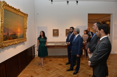 Սերժ Սարգսյանն այցելել է Հովհաննես Այվազովսկու ծննդյան 200-ամյակին նվիրված ցուցահանդես. ԼՈՒՍԱՆԿԱՐՆԵՐ