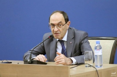 Արցախյան կարգավորումը դոփում է տեղում, որովհետև Ադրբեջանը միջնորդ պետությունների հորդորներին դեմ է գործում. Շավարշ Քոչարյան