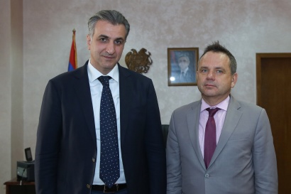 Գյուղնախարար Իգնատի Առաքելյանը Ժան-Ֆրանսուա Շարպանտիեին է ներկայացրել գյուղատնտեսության ոլորտում պետական աջակցության նոր ծրագրերը
