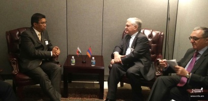 Հայաստանի արտգործնախարարը հանդիպեց Մադագասկարի արտաքին գործերի նախարարի հետ. ՏԵՍԱՆՅՈՒԹ
