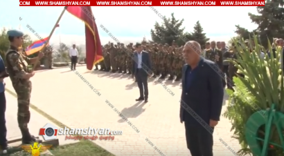 ԵԿՄ վարչության նախագահ, Արցախի հերոս Մանվել Գրիգորյանը Եռաբլուրում հարգանքի տուրք մատուցեց հայ ազգի նվիրյալ նահատակների հիշատակին. ՏԵՍԱՆՅՈՒԹ