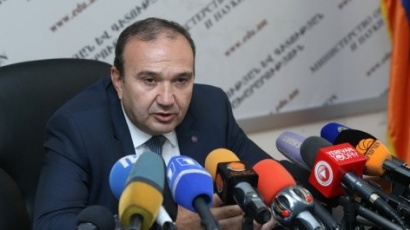 Ռուսերենի հայեցակարգի հարցը ՀՅԴ-ՀՀԿ կոալիցիայի «ճաքերի» ֆոնին. «Հայկական ժամանակ»