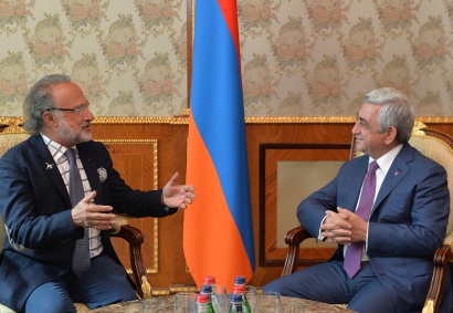 Նախագահն ընդունել է Ֆրանսիայի Ազգային ժողովի պատգամավոր Օլիվիե Դասոյին. ԼՈՒՍԱՆԿԱՐՆԵՐ