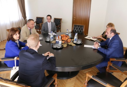 Նախարար Կարայանը հանդիպել է Ֆրանսիայի դեսպանի հետ. քննարկվել են հայ-ֆրանսիական տնտեսական համագործակցության հաջողված նախագծերը