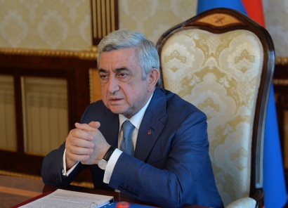 ՀՀ Նախագահը խորհրդակցություն է անցկացրել հայ-էմիրաթական տնտեսական համագործակցության օրակարգի հարցերի շուրջ. ԼՈՒՍԱՆԿԱՐՆԵՐ