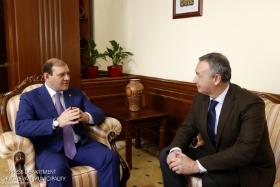 Քաղաքապետ Տարոն Մարգարյանը հանդիպել է ավստրիական «Դոպելմայեր Սեյլբահենեն» ընկերության ծրագրերի ղեկավարի հետ