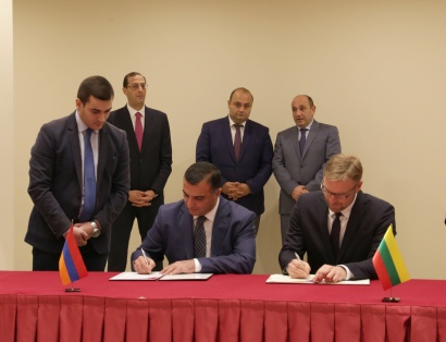 Երևանում կայացել է հայ-լիտվական միջկառավարական հանձնաժողովի 2-րդ նիստը, ստորագրվել է արձանագրություն. ԼՈՒՍԱՆԿԱՐՆԵՐ