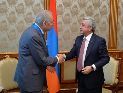 Նախագահ Սերժ Սարգսյանն ընդունել է «Թավիթյան» հիմնադրամի նախագահ Ասո Թավիթյանին. ԼՈՒՍԱՆԿԱՐՆԵՐ