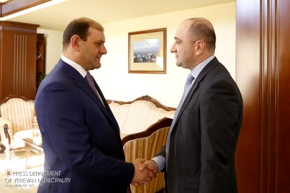 Տարոն Մարգարյանը հյուրընկալել է Թբիլիսիի պատվիրակության անդամներին
