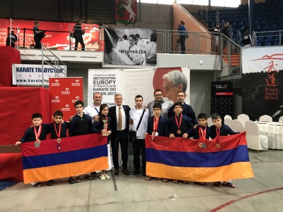 8 մասնակից՝ 10 մեդալ, 3 գավաթ. Հայաստանի հավաքականը հաղթանակած վերադառնում է Եվրոպայի գավաթի խաղարկությունից. ՖՈՏՈՌԵՊՈՐՏԱԺ