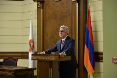 ՀՀԿ «Անդրանիկ Մարգարյան» քաղաքական դպրոցի ունկնդիրները հյուրընկալել են Հանրապետության Նախագահին. ՖՈՏՈՌԵՊՈՐՏԱԺ