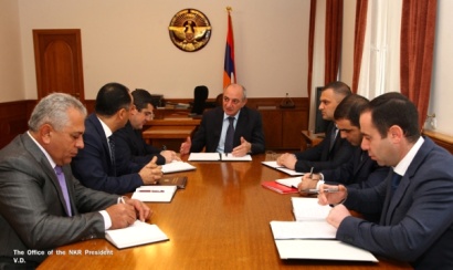 Բակո Սահակյանը աշխատանքային խորհրդակցություն է հրավիրել՝ նվիրված գյուղատնտեսության և շինարարության ոլորտներում իրականացվող աշխատանքներին