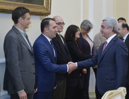 Նախագահն ընդունել է Երկրորդ համահայկական գիտական համաժողովի մասնակիցներին. ՖՈՏՈՌԵՊՈՐՏԱԺ
