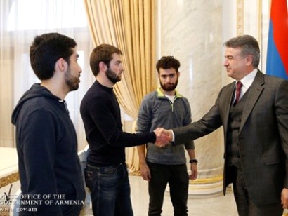 Ուսանողները գոհ չէին վարչապետի հետ հանդիպումից. դասադուլը շարունակվելու է. News.am