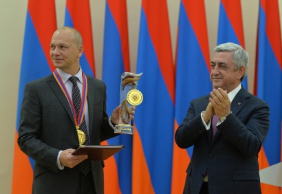 Նախագահի նստավայրում տեղի է ունեցել ՏՏ ոլորտում համաշխարհային ներդրման համար ՀՀ Նախագահի 2017թ. մրցանակի հանձնման արարողությունը. ՖՈՏՈՌԵՊՈՐՏԱԺ