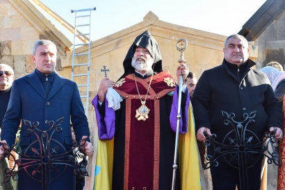 Վերաօծվել է Օձուն համայնքի Հոռոմայրի Սբ. Նշան վանական համալիրի աղոթատունը. ՖՈՏՈՌԵՊՈՐՏԱԺ