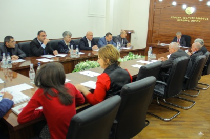 Խորհրդարանը հերթական լիագումար նիստ կգումարի