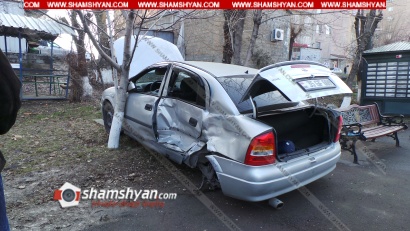 Երևանում բախվել են «Toyota Land Cruiser Prado»-ն և «Opel»-ը. «Opel»-ի անվահեծանը կոտրվել է, կա վիրավոր. ՖՈՏՈՌԵՊՈՐՏԱԺ, ՏԵՍԱՆՅՈՒԹ