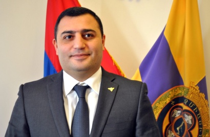 Էջմիածնեցիներին զայրացրել է քաղաքապետ Կարեն Գրիգորյանին վարկաբեկելու փորձերը