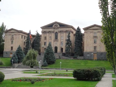 ԱԺ քառօրյայի աշխատանքը շարունակվում է. կլինի հարցուպատասխան. ՈՒՂԻՂ