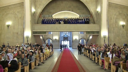 Հայ եկեղեցու պատմությունը՝ պարգևների միջոցով. «Ամերիկայի ձայն»