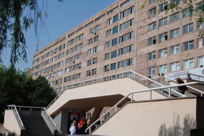 Արտակարգ դեպք Արմավիրի մարզում. Էրեբունու բժիշկները փրկել են որսի ժամանակ հրազենային վնասվածք ստացած 56-ամյա որսորդի կյանքը