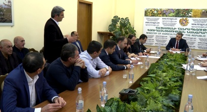 Քննարկվել են կաթի վերամշակման ոլորտին առնչվող հարցեր. 2019 թվականից նախատեսվում է մթերման գործընթացը կանոնակարգող նոր ծրագիր մեկնարկել