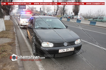 Երևանում՝ ԱՄՆ դեսպանատան մոտ, Volkswagen-ի վարորդը վրաերթի է ենթարկել փողոցը թույլատրելի հատվածով անցնող հետիոտնին. վերջինին տեղափոխել են հիվանդանոց. ՖՈՏՈՌԵՊՈՐՏԱԺ, ՏԵՍԱՆՅՈՒԹ