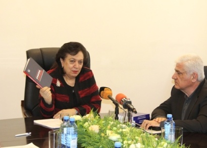 ՀՀ սփյուռքի նախարարությունում տեղի է ունեցել համայնքային հետազոտությունների պայմանագրերի կնքում. ՖՈՏՈՌԵՊՈՐՏԱԺ