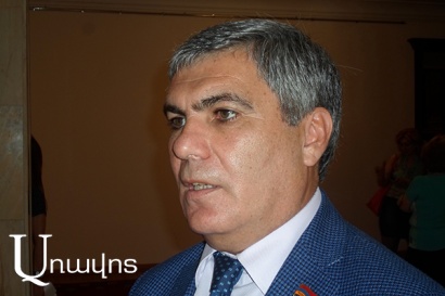 «Ձեզ չեմ ձերբակալում, որովհետեւ դուք Վազգեն Սարգսյանի եղբայրն եք». ՀՔԾ պետը փոխանցել է Արամ Սարգսյանին. Aravot.am