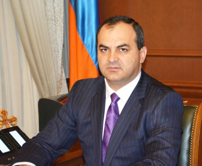 Ավագանու ծեծկռտուքի գործը կգնա՞ ՀՔԾ. ինչ է մանրամասնում գլխավոր դատախազը. armlur.am