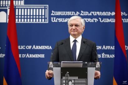 Անգամ Ալիևն է խոստովանում, որ փակ դռների հետևում իր վրա ճնշում են գործադրում. Է. Նալբանդյանի հոդվածը Դիվանագետի օրվա առթիվ