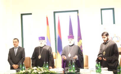 Մեկնարկեց «Հայաստանի Հանրապետությունը և հայ եկեղեցու դերակատարությունը հայոց պետականության կայացման գործում» խորագրով գիտաժողովը