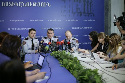 Մամուլի ասուլիս ճանապարհային երթևեկության կանոնների խախտումներով վարչական պատասխանատվության քաղաքականության մեջ իրականացվող փոփոխությունների վերաբերյալ. ՏԵՍԱՆՅՈՒԹ, ԼՈՒՍԱՆԿԱՐՆԵՐ