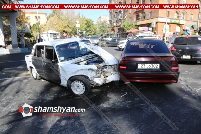 Շղթայական ավտովթար Երևանում․ Ոստիկանության Արաբկիրի բաժնի դիմաց բախվել են՝ BMW, Nissan Tiida, Opel և VAZ 2106 մակնիշի ավտոմեքենաները․ ՖՈՏՈՌԵՊՈՐՏԱԺ, ՏԵՍԱՆՅՈՒԹ