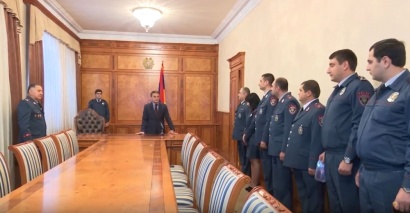 Նոյեմբերի 16-ին Վալերիյ Օսիպյանը 13 ծառայողի նոր կոչումներ է հանձնել. ՏԵՍԱՆՅՈՒԹ